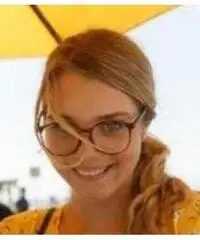 Ho bisogno di un vero uomo che mi ami Ho bisogno di un vero uomo che mi ami