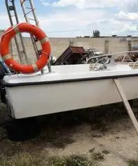 Barca e motore. leggere bene