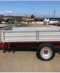 Rimorchio agricolo anno 1995 marca caporicci fc35m
