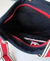 Borsa Prada modello Vintage Luna Rossa tessuto