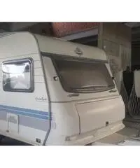 Roulotte Hobby Caravan Excellent