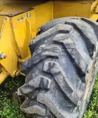 Escavatore Gommato COLMAR K101