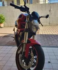 Ducati monster 696 2009 Ducati monster 696 2009