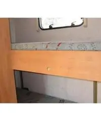 Mansardato blu camp fly 400 7 posti a viaggiare Mansardato blu camp fly 400 7 posti a viaggiare