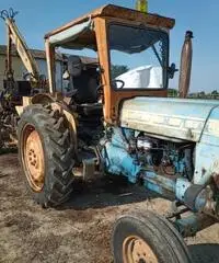 Trattore Ford 5000 cv66