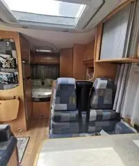 Camper Challenger semi integrale Camper Challenger semi integrale