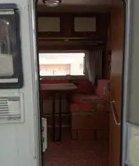 Camper mansardato