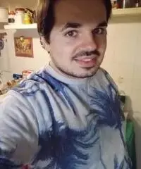 Impiegato/Magazziniere Impiegato/Magazziniere