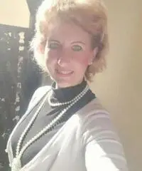 Operatrice Socio Sanitaria per assistenza anziani Operatrice Socio Sanitaria per assistenza anziani