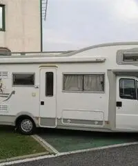 Mansardato Arca 715GLT doppia dinette