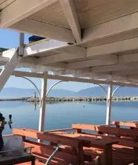 Barca 22m per 80 posti