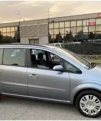 OPEL Zafira 2ª serie - 2009*7POSTI*CLIMA