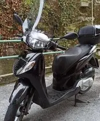 Honda SH 125i Honda SH 125i
