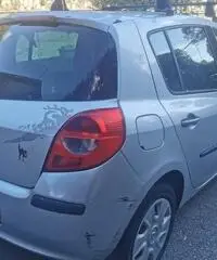 RENAULT Clio 1.5 DIESEL PERFETTA EURO 4 - 2007 RENAULT Clio 1.5 DIESEL PERFETTA EURO 4 - 2007