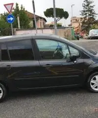 RENAULT Grand Modus - 2009
