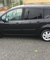 RENAULT Grand Modus - 2009