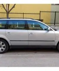 VOLKSWAGEN Passat 5ª serie - 2001 VOLKSWAGEN Passat 5ª serie - 2001