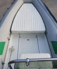 Gommone lomac 520 anno 2001