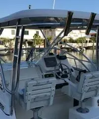 Century 2600 WA fisherman