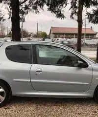 Peugeot 206 1.6 16v