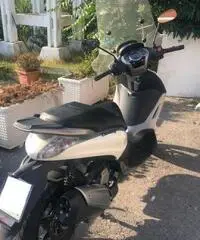 Beverly 350 Sport Touring Abs/Asr