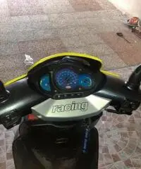 Scooter sr 50