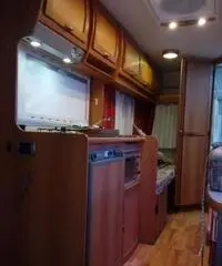 Camper mansardato