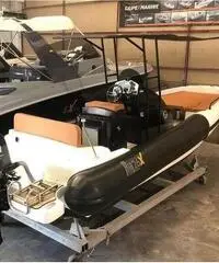 Giupex rib 26x con bagno suzuki 250 cv tutto 2020 Giupex rib 26x con bagno suzuki 250 cv tutto 2020