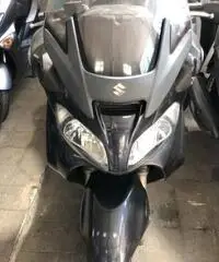 Burgman 650 executive Burgman 650 executive
