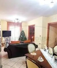 S2 Appartamento 4 vani con box e posto auto