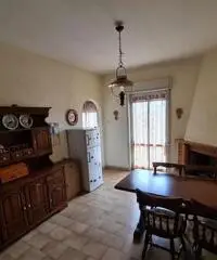 Appartamento + Garage - Vallerano (VT)