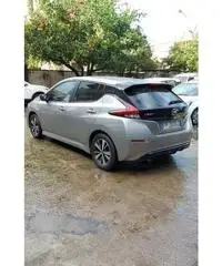 Nissan leaf Nissan leaf