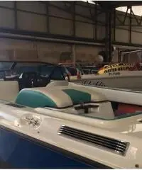 Barca sci nautico
