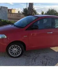LANCIA Ypsilon 2015