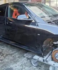 Compro auto incidentate bmw