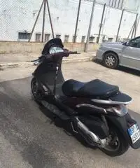 Piaggio beverly 500