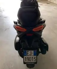 Yamaha Xmax300