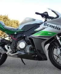 Benelli 302 R ABS R - NUOVA