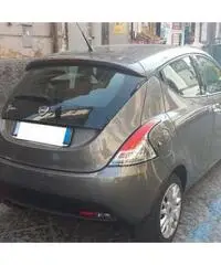 LANCIA YPSILON 1.2 8V GOLD 69CV 5P - Napoli