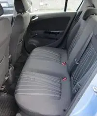 Opel Corsa - 2010