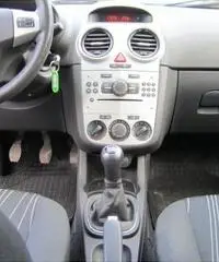 Opel Corsa - 2010