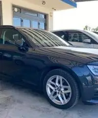 AUDI A4 4ª serie - 2016