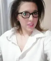 Addetta le pulizie Addetta le pulizie