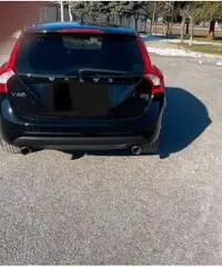 Volvo V60 R-Design