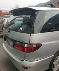 TOYOTA Previa - 2002