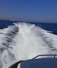 Gommone cabinato