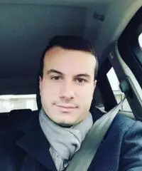 Oss (Operatore socio sanitario) Oss (Operatore socio sanitario)
