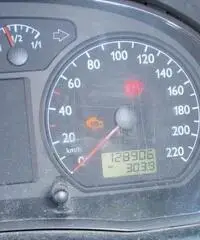 VOLKSWAGEN Polo 3ª se - 2002 in buono stato