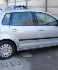 VOLKSWAGEN Polo 3ª se - 2002 in buono stato