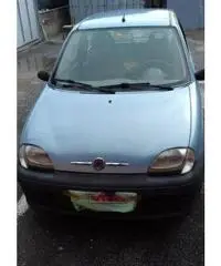 Fiat 600 1.1 i.e. ACTIVE 2009, Gancio Traino